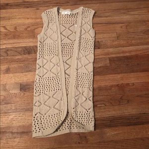 Vest/Cardigan